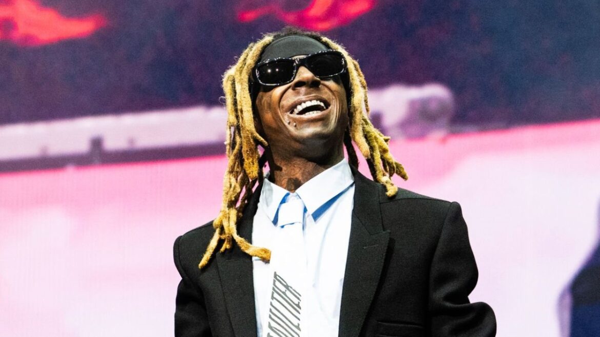 Lil Wayne’s ‘Tha Carter VI’ Debuts At Number Two On Billboard 200
